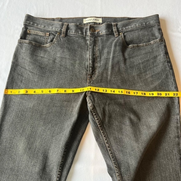 Jos. A. Bank 40Wx32L - 1905 grey tailored fit jeans - Picture 6 of 10